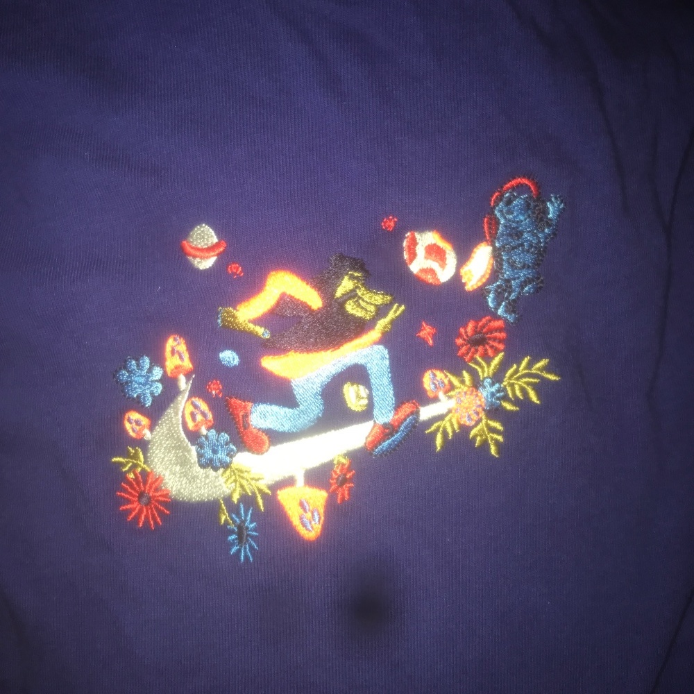 Nike tee size M